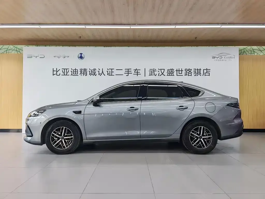 BYD Seal 05 DM-i — фото 4