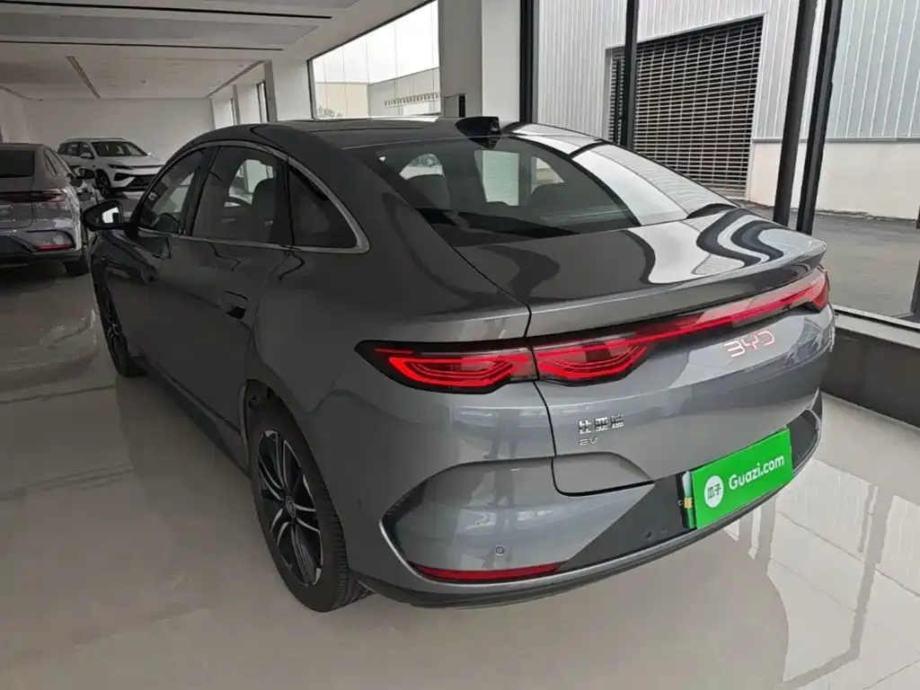 BYD Qin L — фото 4