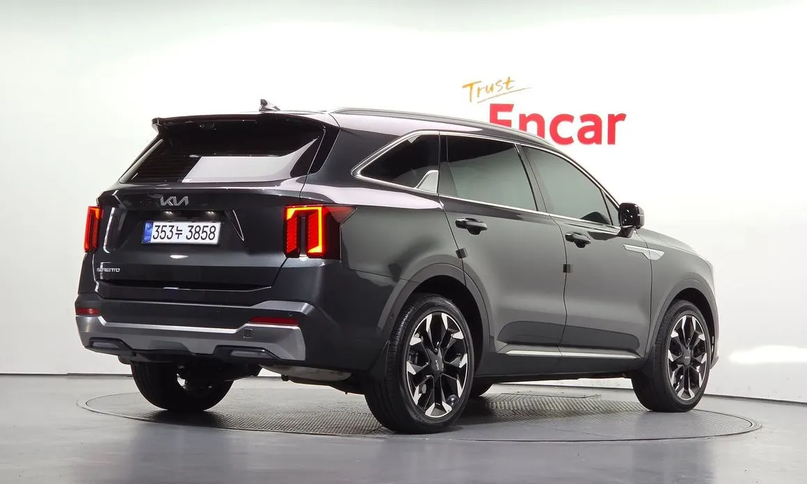 Kia Sorento — фото 2