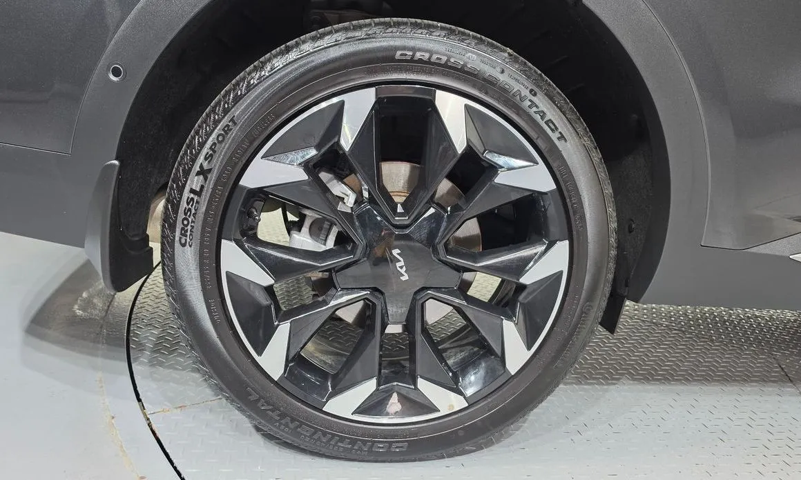 Kia Sorento — фото 4