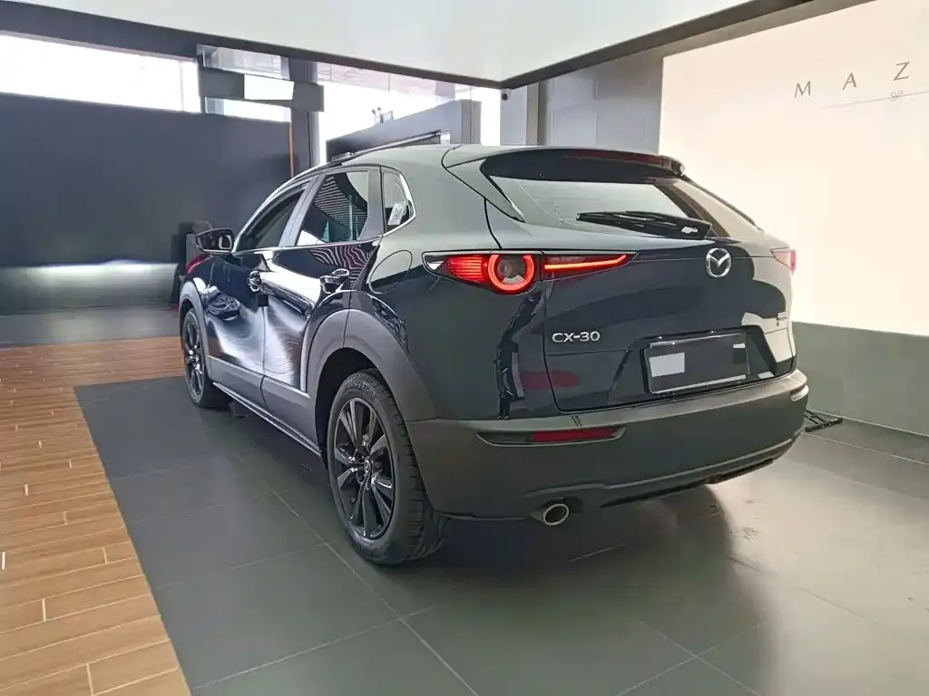 Mazda CX-30 — фото 7
