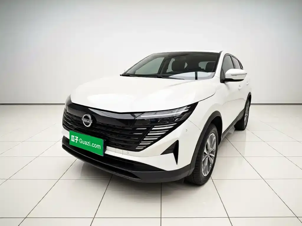 Nissan Qashqai — фото 1