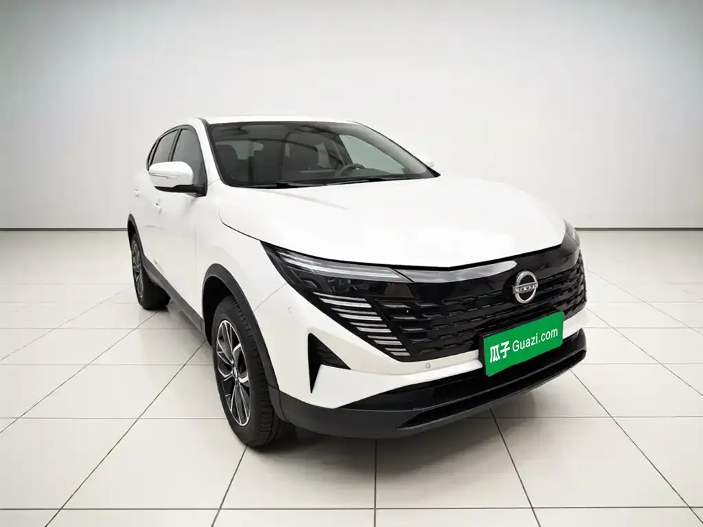 Nissan Qashqai — фото 2