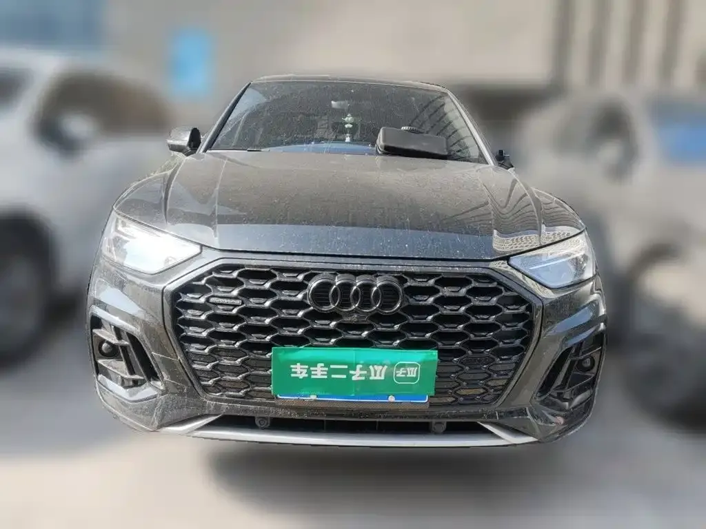 Audi Q5L Sportback — фото 10