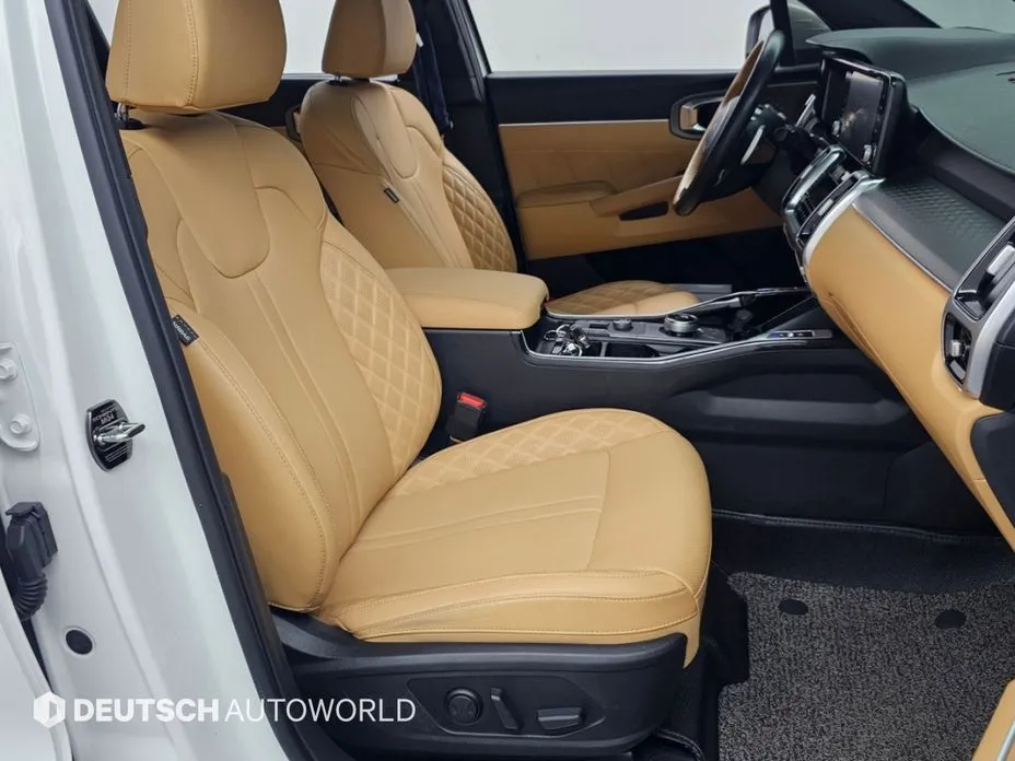 Kia Sorento — фото 6
