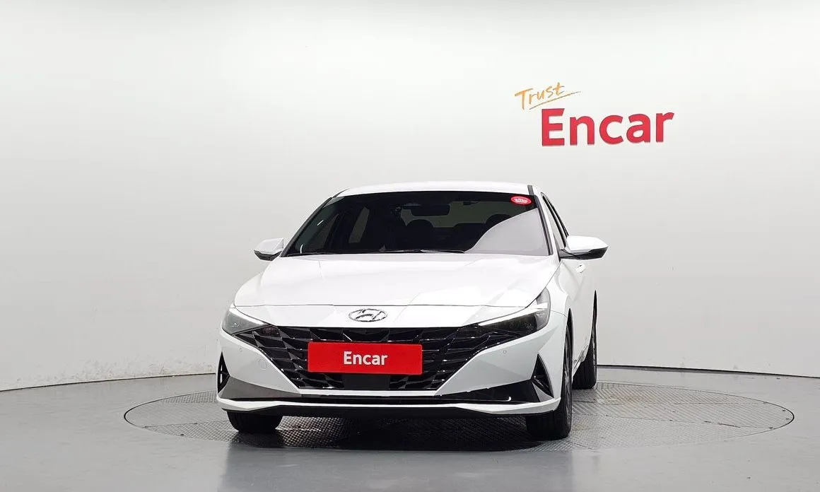 Hyundai AVANTE — фото 2