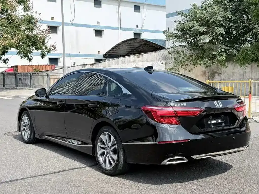 Honda Inspire — фото 5