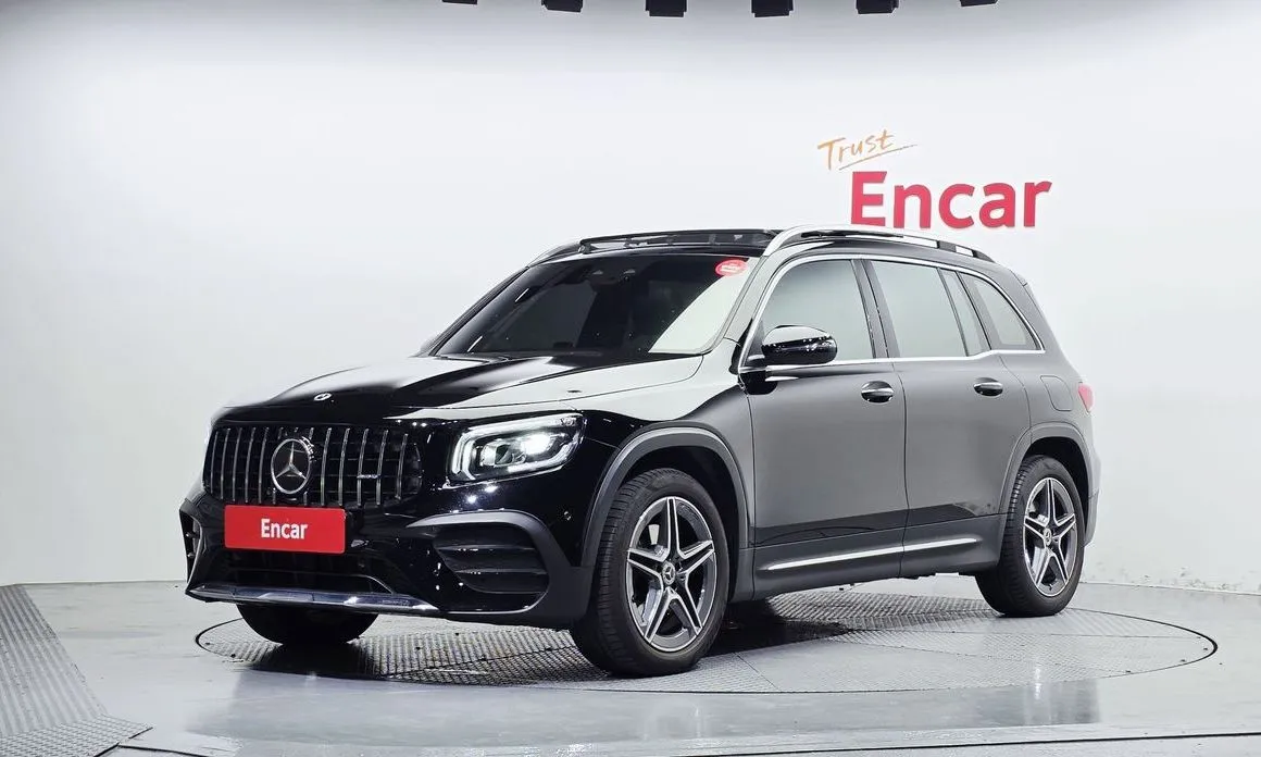 Mercedes-Benz GLB-Class — фото 1