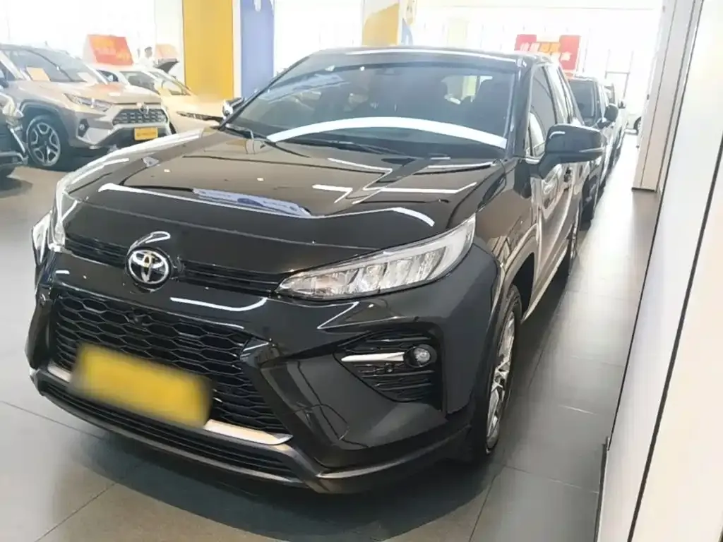 Toyota Wildlander — фото 1