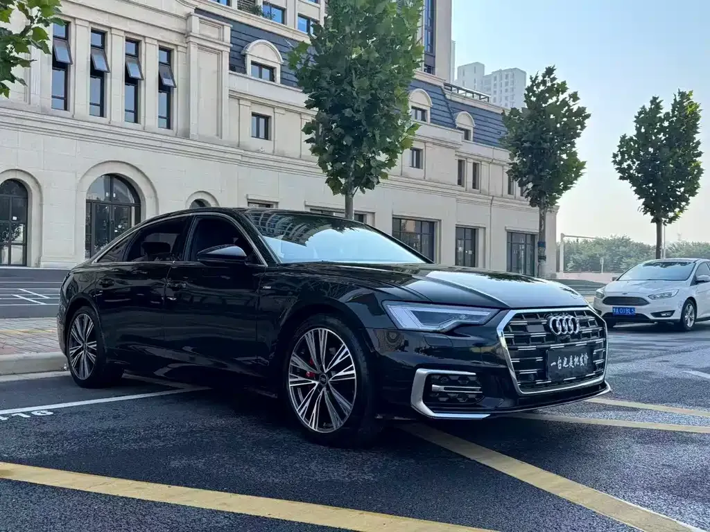 Audi A6L — фото 10