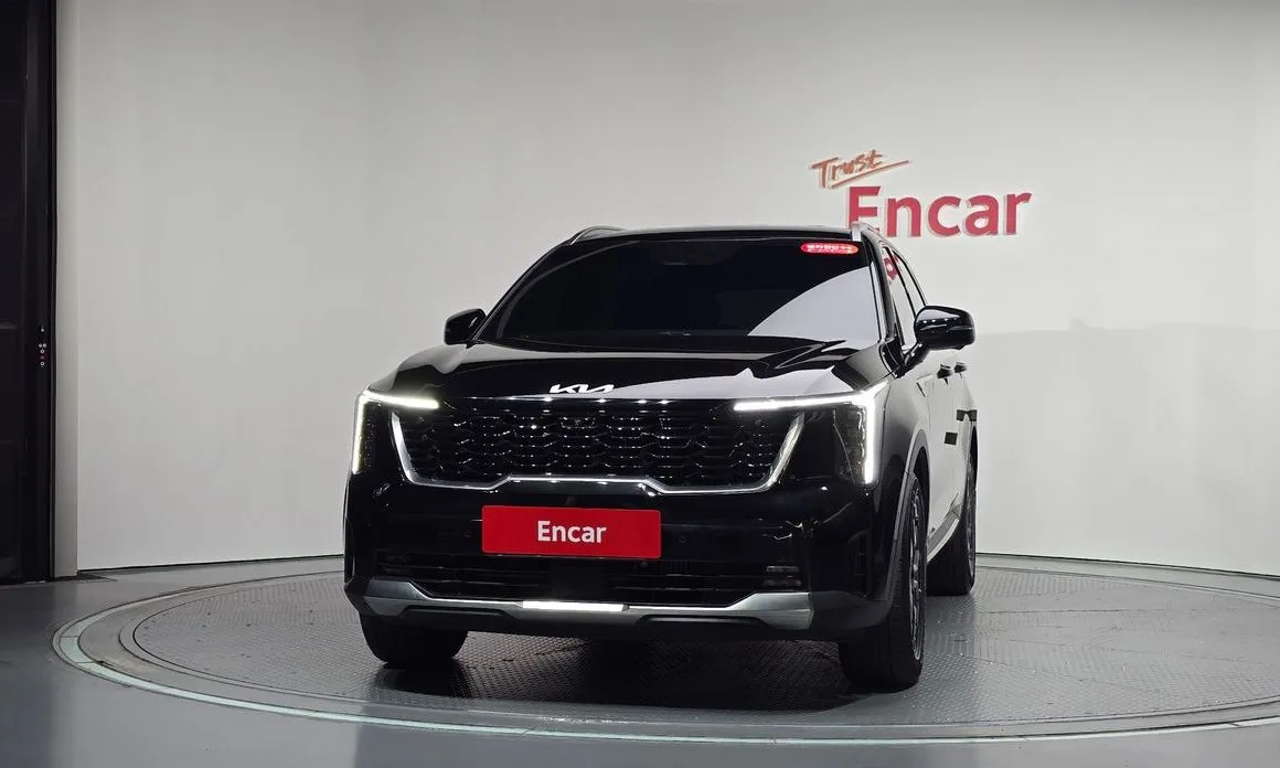 Kia Sorento — фото 7
