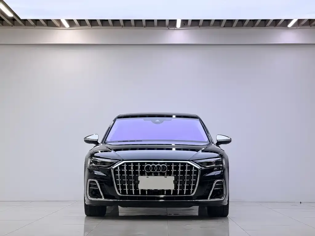 Audi A8 — фото 4