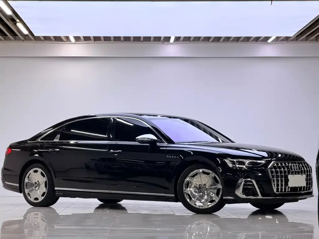 Audi A8 — фото 8