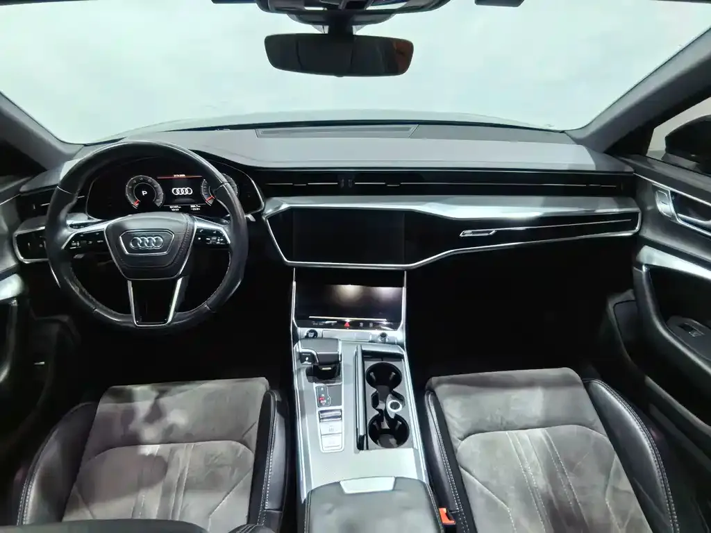 Audi A6L — фото 4