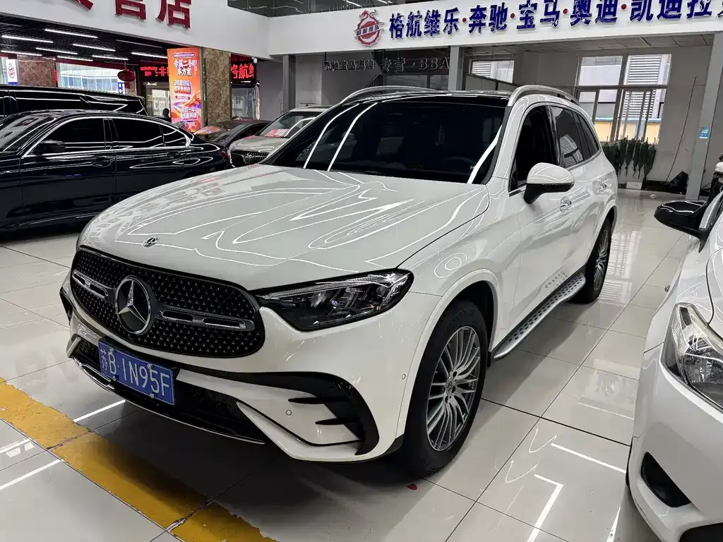 Mercedes-Benz GLC — фото 1