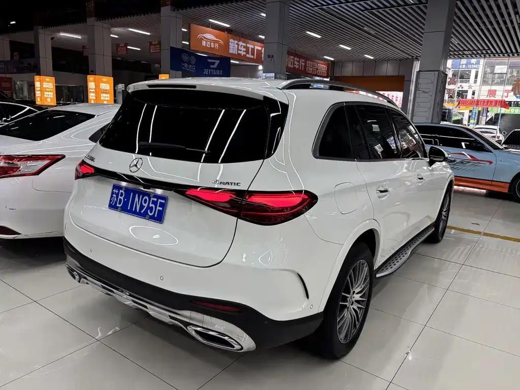 Mercedes-Benz GLC — фото 8
