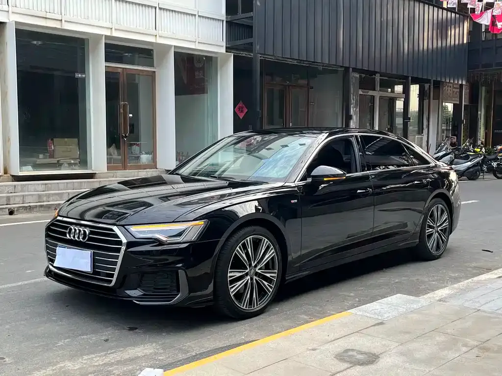 Audi A6L — фото 2