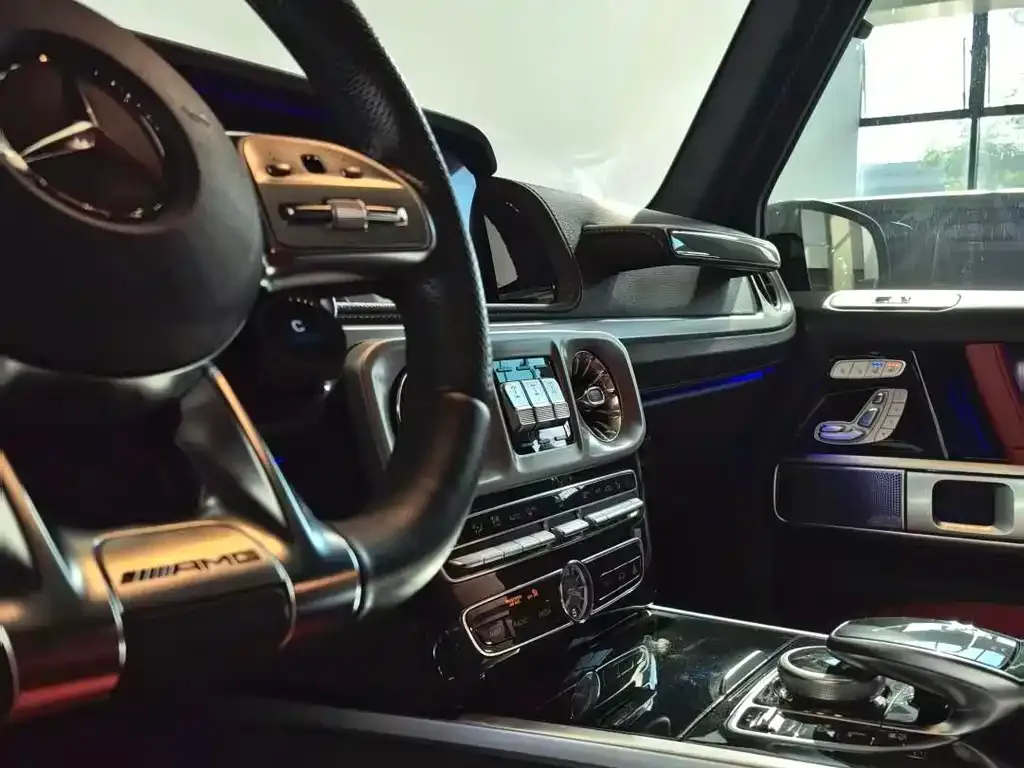 Mercedes-Benz G-Class AMG — фото 6