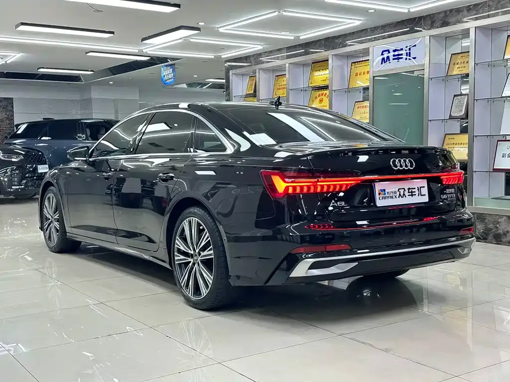Audi A6L — фото 5