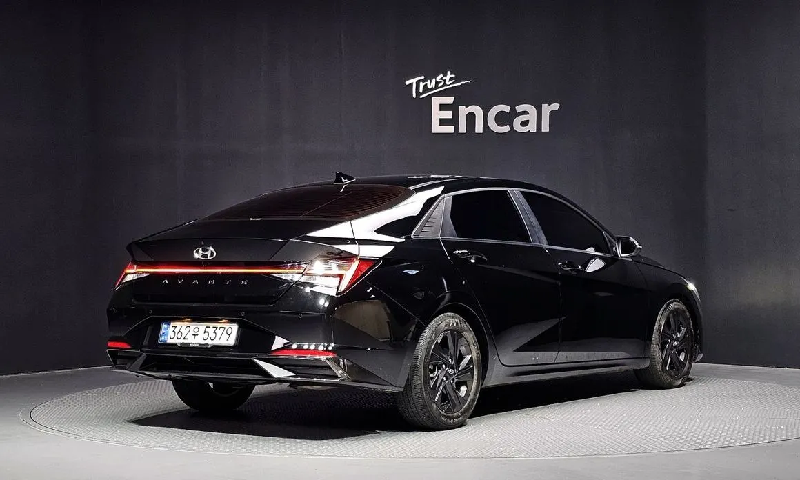 Hyundai AVANTE — фото 2