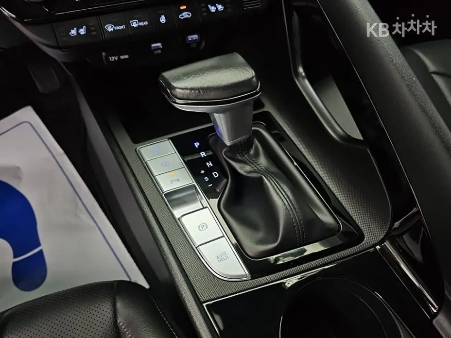 Hyundai AVANTE — фото 4