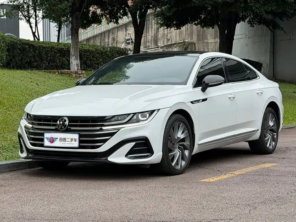 Volkswagen CC — фото 1