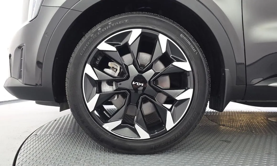 Kia Sorento — фото 6