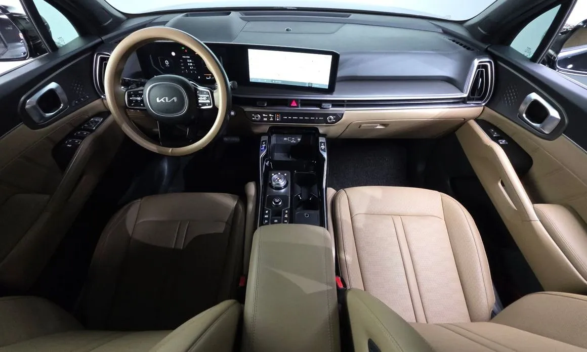 Kia Sorento — фото 10