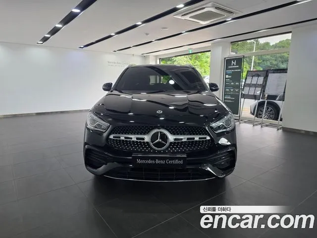Mercedes-Benz GLA-Class — фото 6