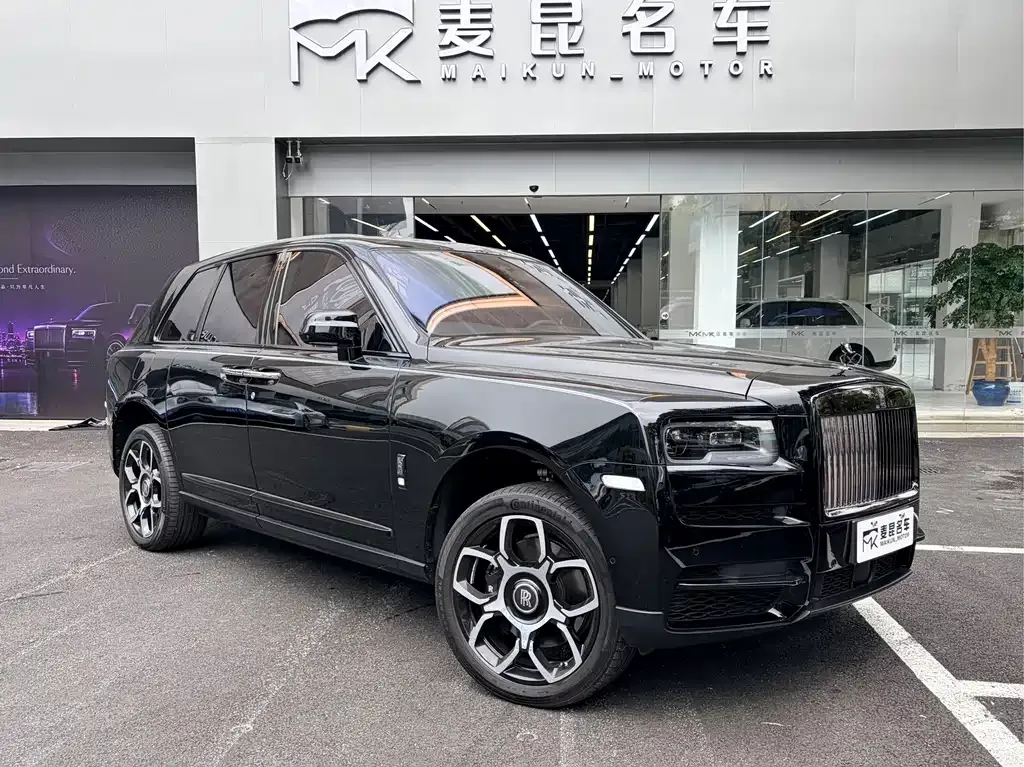 Rolls-Royce Cullinan — фото 8