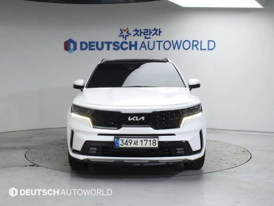 Kia Sorento — фото 7