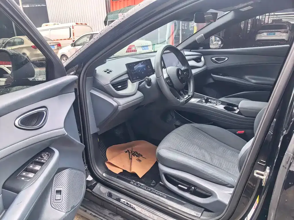 BYD Seal 06GT — фото 7