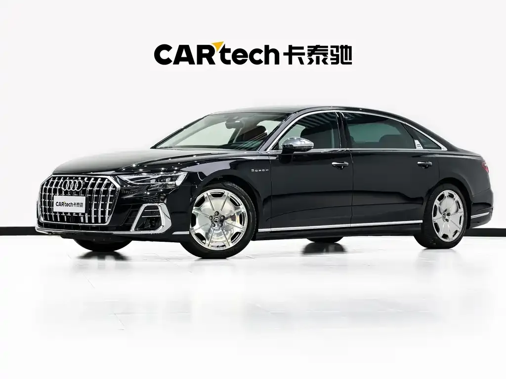 Audi A8 — фото 1