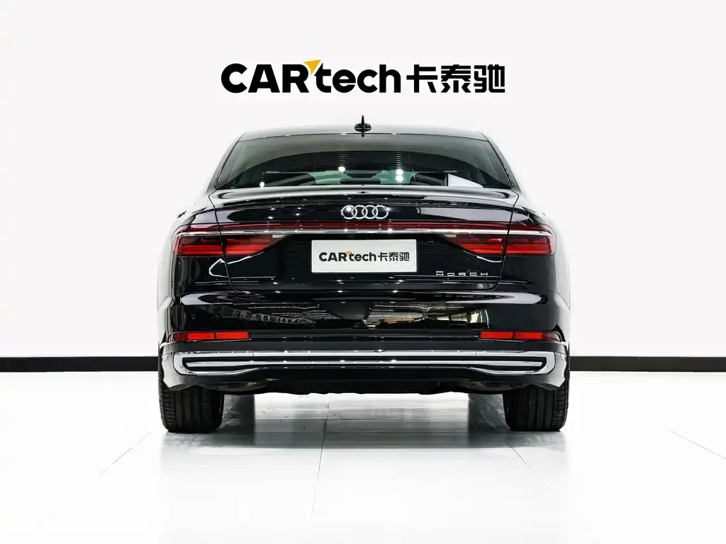 Audi A8 — фото 9
