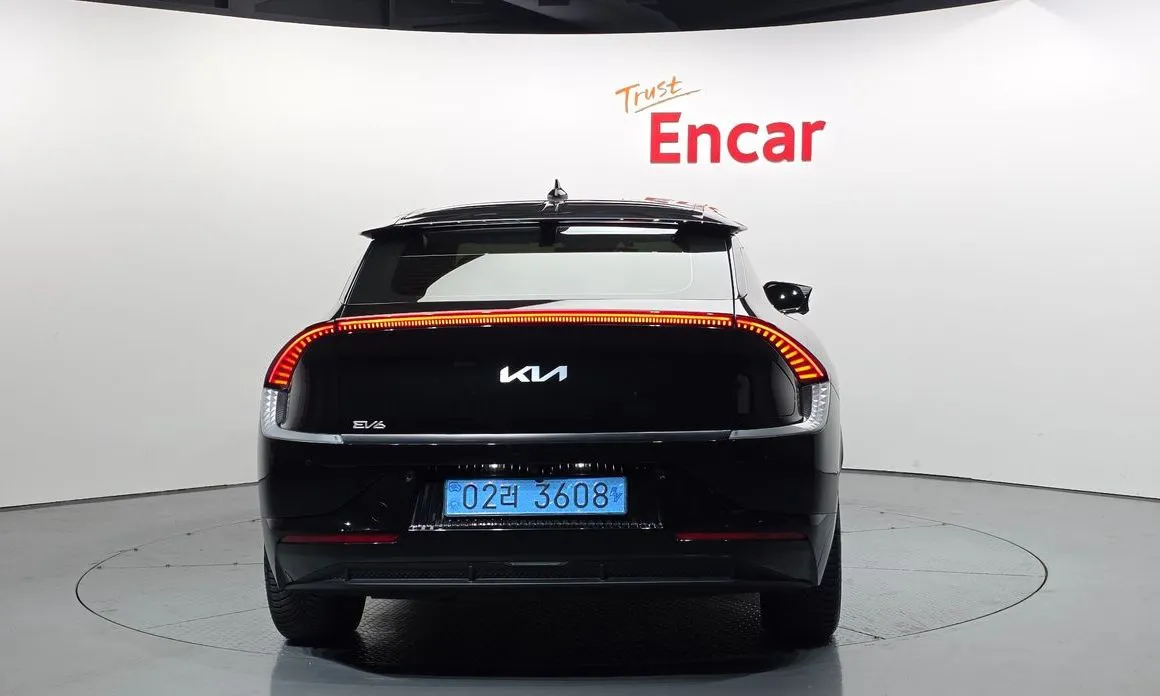 Kia EV6 — фото 3