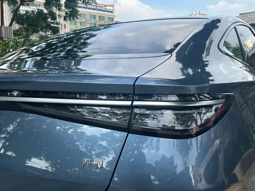 BYD Seal — фото 4