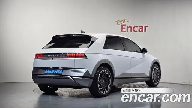 Hyundai Ioniq5 — фото 9