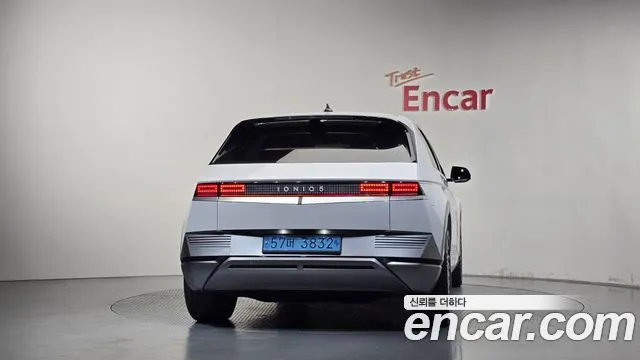 Hyundai Ioniq5 — фото 5