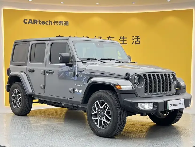 Jeep Wrangler PHEV — фото 1