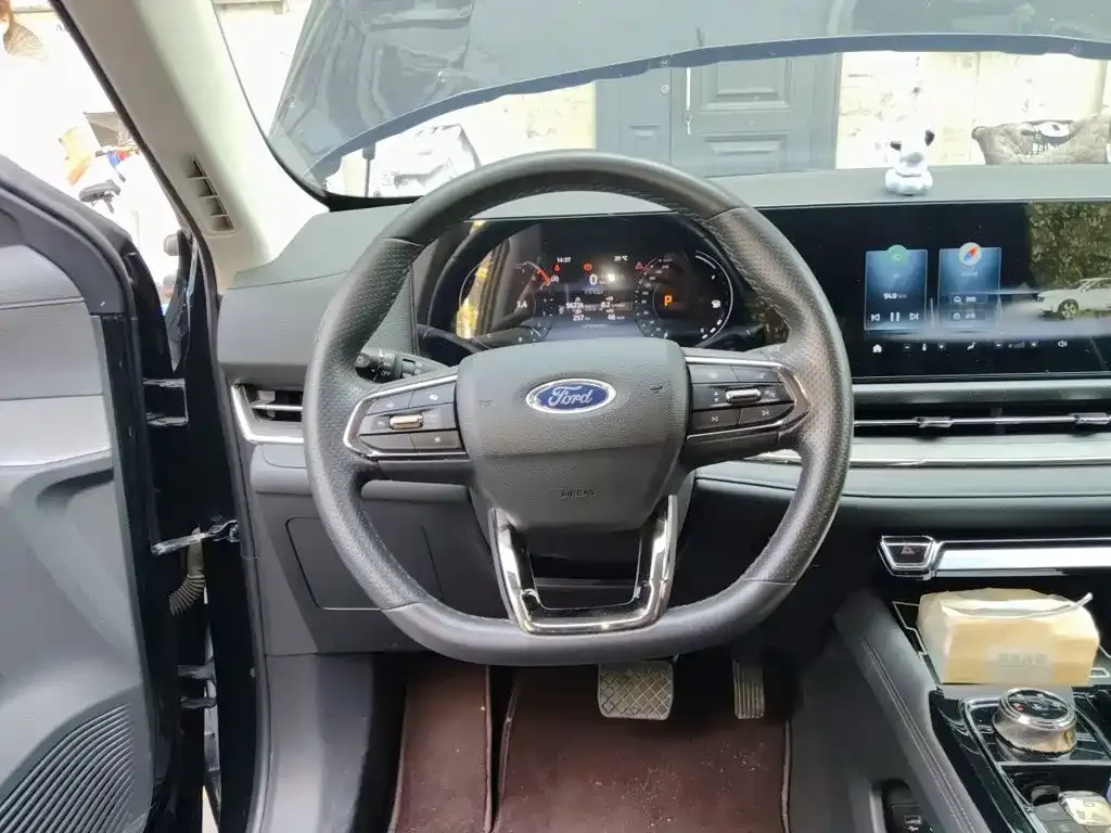 Ford Equator Sport — фото 10