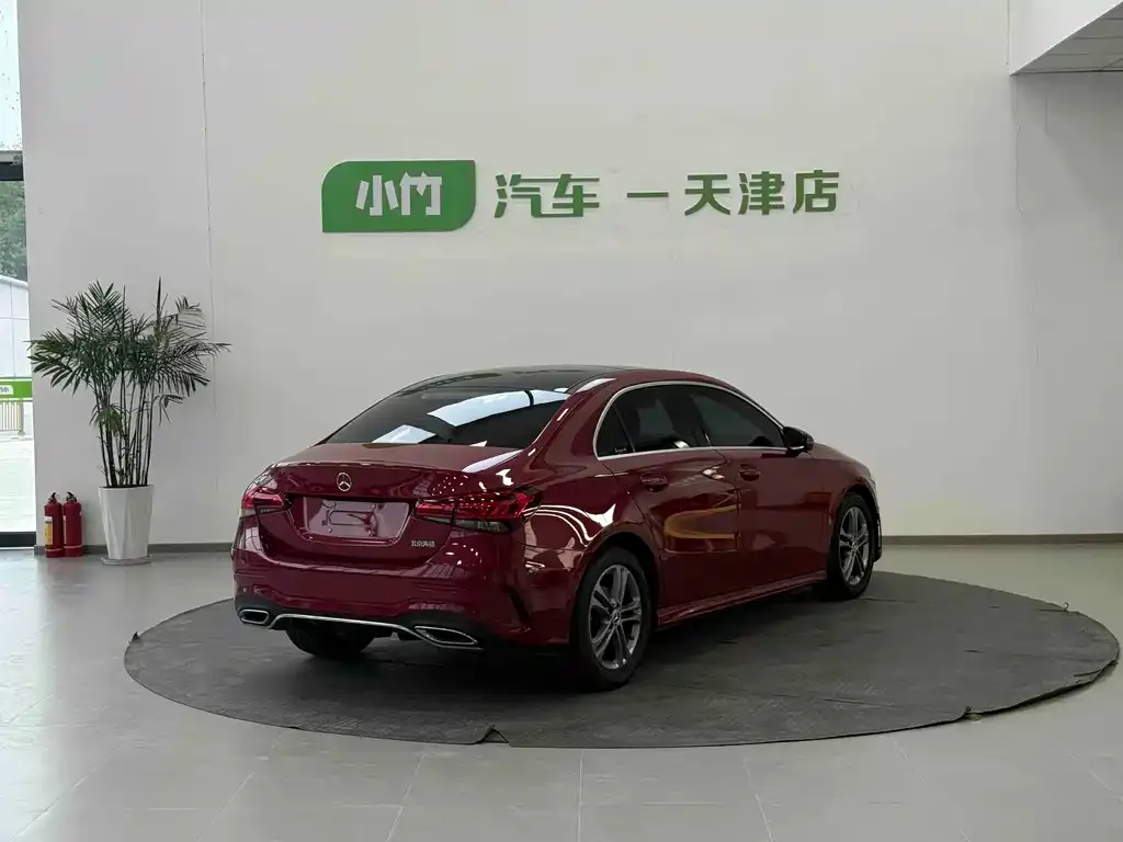 Mercedes-Benz A-Class — фото 10