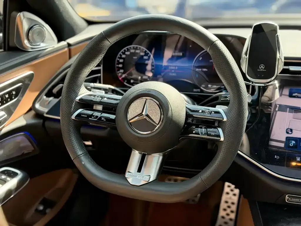 Mercedes-Benz E-Class New Energy — фото 2