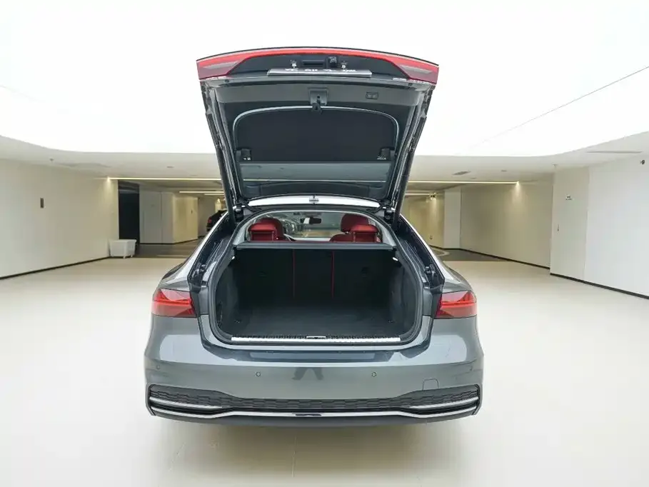 Audi A7 — фото 2