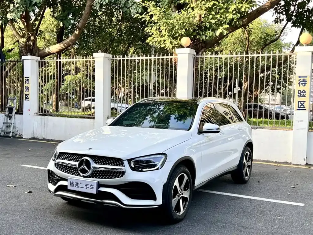 Mercedes-Benz GLC — фото 1