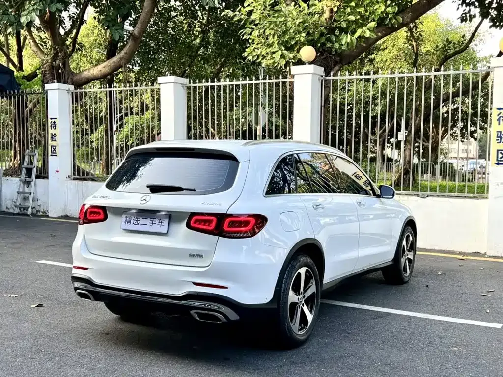 Mercedes-Benz GLC — фото 8