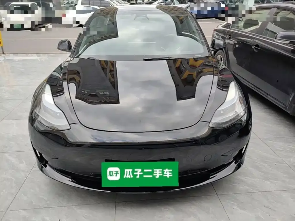 Tesla Model 3 — фото 2