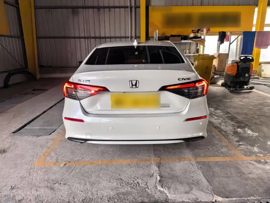Honda Civic — фото 2
