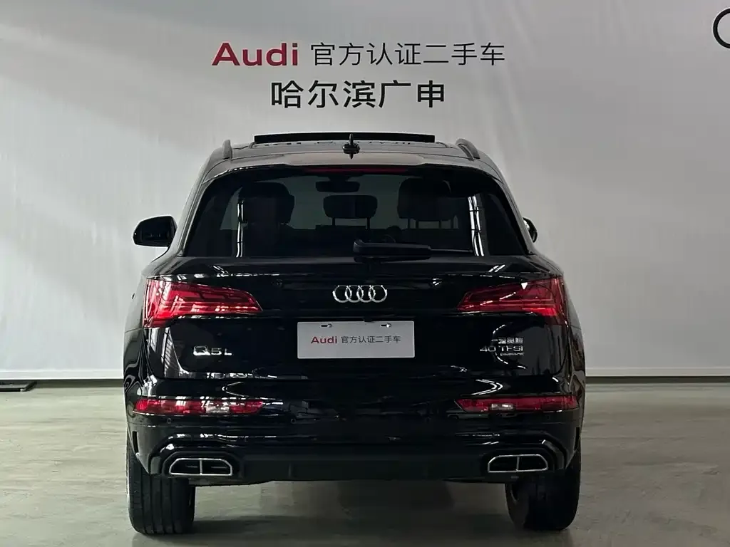 Audi Q5L — фото 7