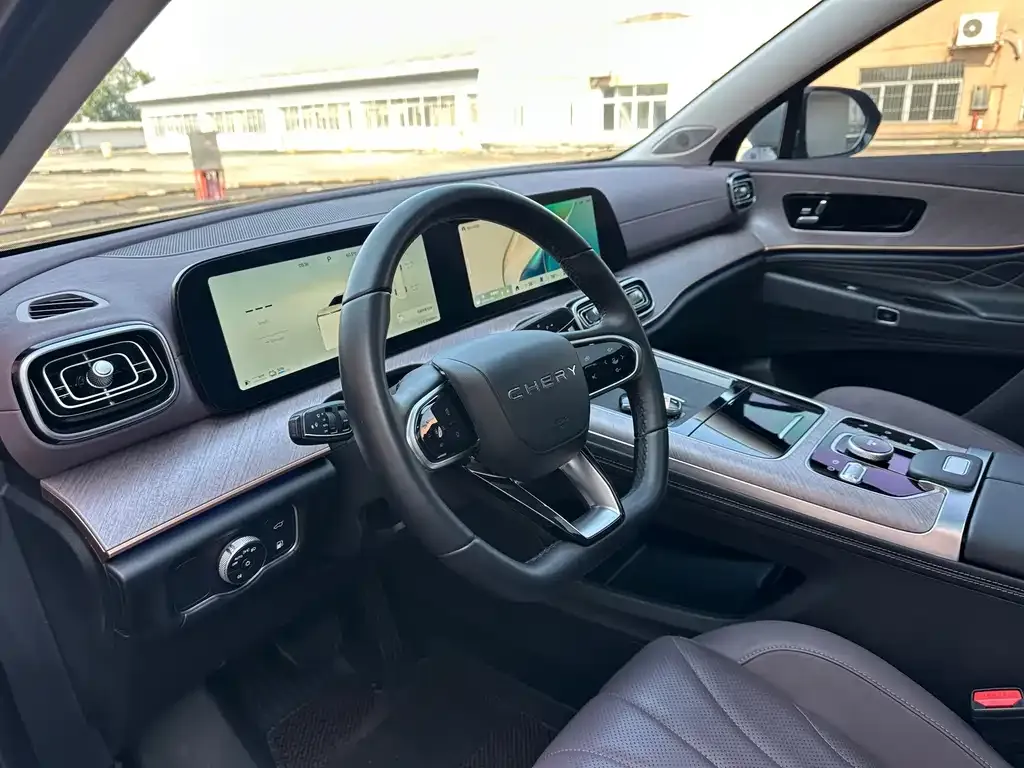 Chery Tiggo 9 C-DM — фото 9