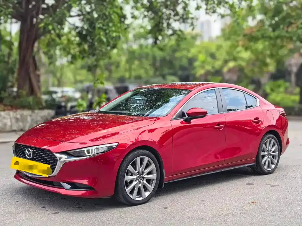 Mazda 3 Axela — фото 1